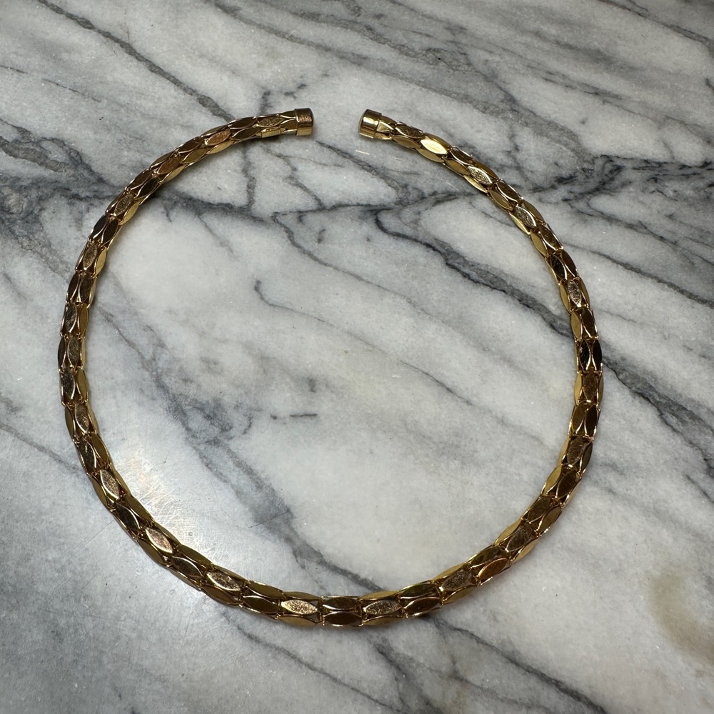 Gold vintage choker necklace